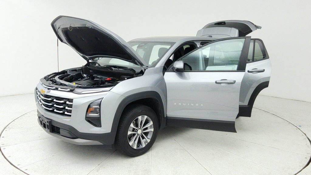 Certified 2025 Chevrolet Equinox LT AWD/4WD image 10