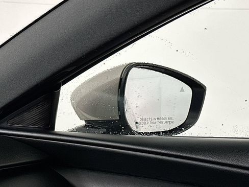 Used 2023 MAZDA MAZDA3 s image 25