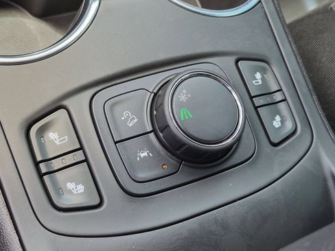 Used 2023 GMC Terrain SLE w/ Driver Convenience Package FWD image 19