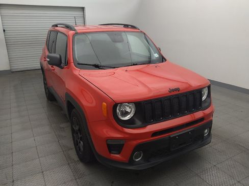 Used 2020 Jeep Renegade Altitude FWD image 14