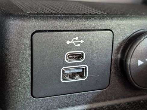 Used 2024 Ford Escape Active w/ Tech Pack #1 FWD image 29