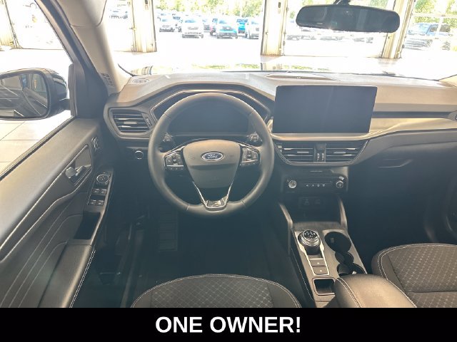 Used 2024 Ford Escape Active w/ Tech Pack #2 AWD/4WD image 2