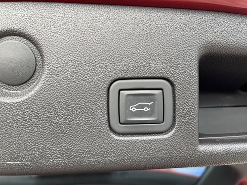 Used 2024 Chevrolet Equinox RS image 17