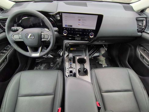 Used 2024 Lexus NX 350h AWD image 16