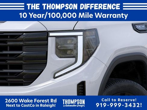 New 2026 GMC Sierra 1500 Elevation w/ LPO, Elevation Black Package AWD/4WD image 13