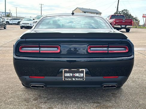Used 2022 Dodge Challenger GT w/ Blacktop Package image 7