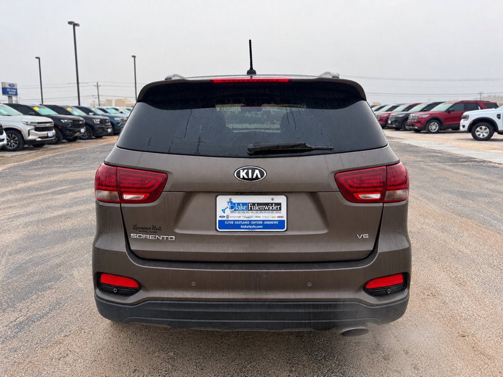 Used 2019 Kia Sorento S FWD image 6