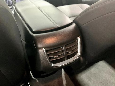 Used 2023 Chevrolet Malibu LT image 10