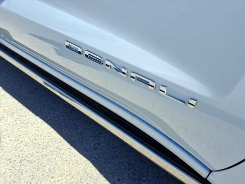 New 2026 GMC Sierra 1500 Denali Ultimate AWD/4WD image 11
