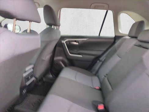Certified 2025 Toyota RAV4 XLE FWD image 18