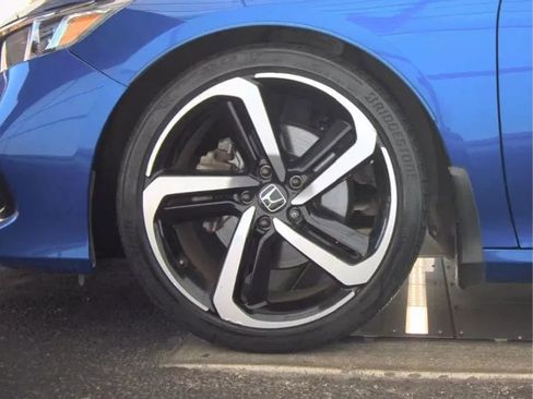 Used 2022 Honda Accord Sport Special Edition image 10