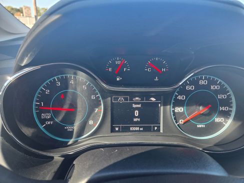 Used 2017 Chevrolet Cruze LT w/ Convenience Package image 13