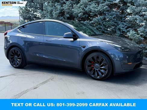 Used 2022 Tesla Model Y Performance AWD/4WD image 11