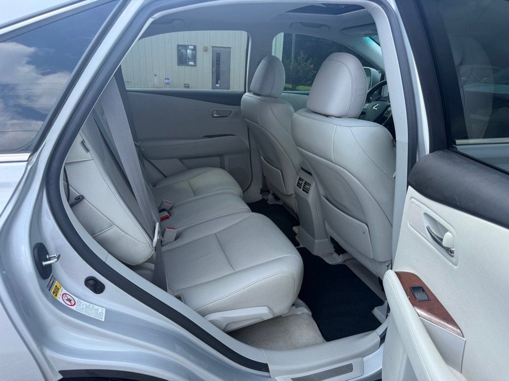 Used 2010 Lexus RX 350 2WD image 16