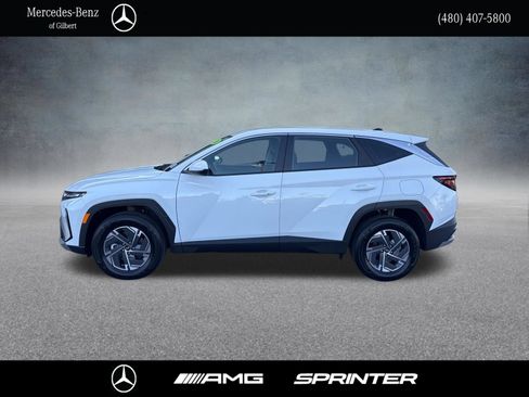 Used 2026 Hyundai Tucson Blue SE AWD/4WD image 3
