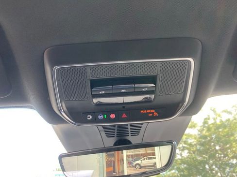 New 2025 Chevrolet Blazer EV RS image 17