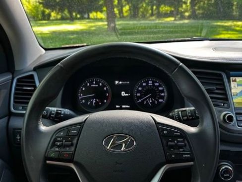 Used 2016 Hyundai Tucson Limited w/ Option Group 03 AWD/4WD image 1