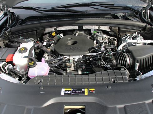 New 2026 Jeep Grand Cherokee Altitude AWD/4WD image 38