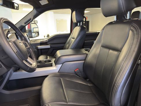 Used 2022 Ford F350 Lariat w/ Lariat Ultimate Package image 18