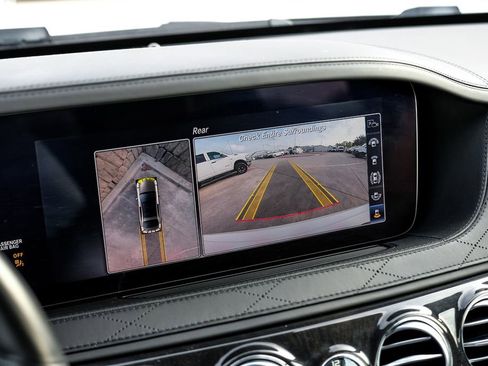 Used 2019 Mercedes-Benz S 560e w/ AMG Line Exterior image 23