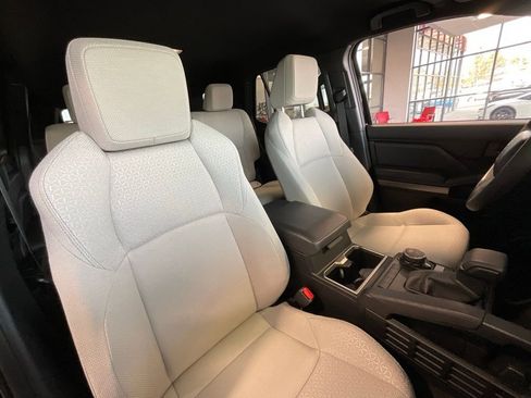 New 2026 Toyota 4Runner SR5 image 15