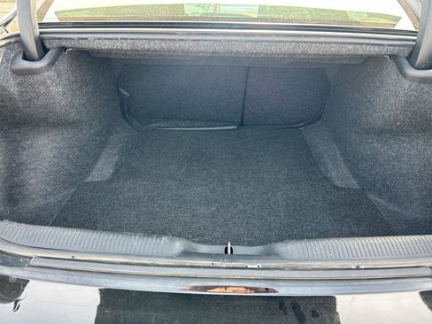 Used 2023 Dodge Charger SXT image 11