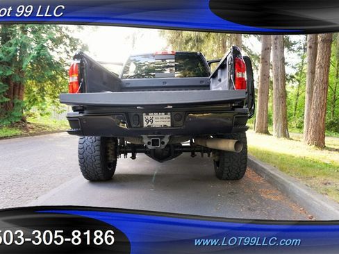 Used 2016 GMC Sierra 2500 Denali w/ Duramax Plus Package AWD/4WD image 33