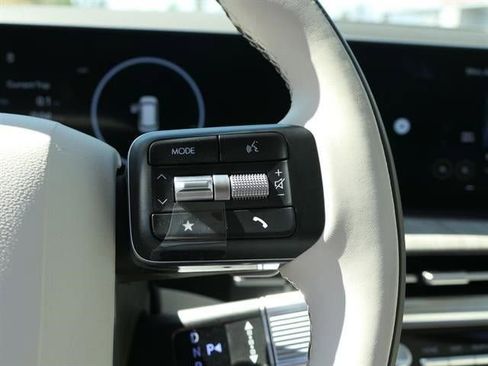 New 2024 Hyundai Santa Fe Calligraphy image 37