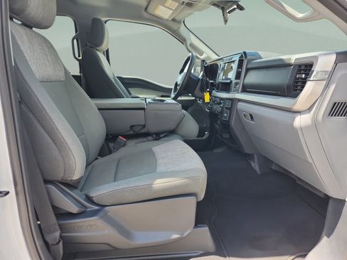 Used 2026 Ford F250 XLT AWD/4WD image 19