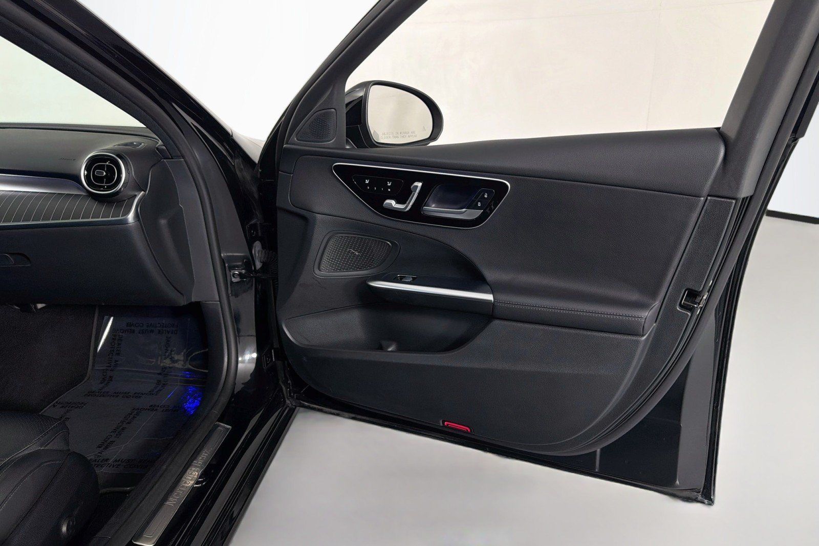 Used 2022 Mercedes-Benz C 300 Sedan image 24