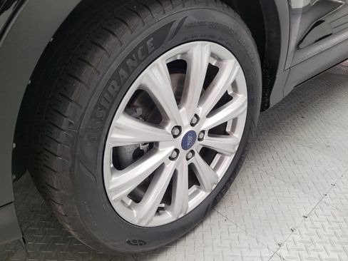 Used 2017 Ford Escape Titanium AWD/4WD image 31