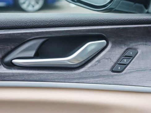 Used 2023 Jeep Grand Cherokee 4WD 4xe image 47