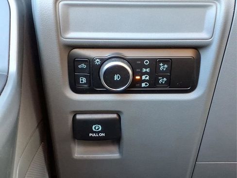 Used 2024 Ford F150 XLT w/ Mobile Office Package image 21