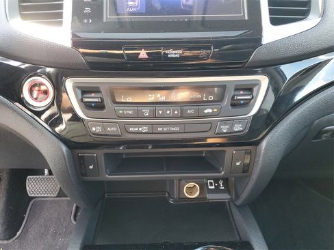 Used 2020 Honda Ridgeline RTL-E image 23