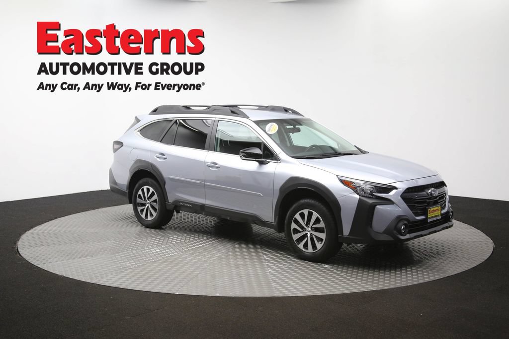 Used 2025 Subaru Outback Premium AWD/4WD image 43