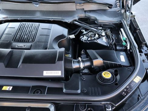 Used 2019 Land Rover Range Rover HSE image 39