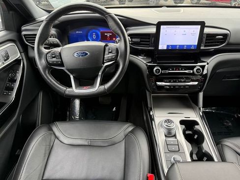 Used 2023 Ford Explorer ST w/ Equipment Group 401A image 7