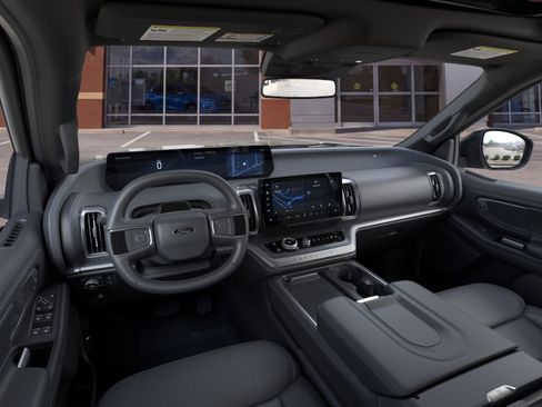 New 2026 Ford Expedition Platinum w/ Stealth Performance Package AWD/4WD image 9