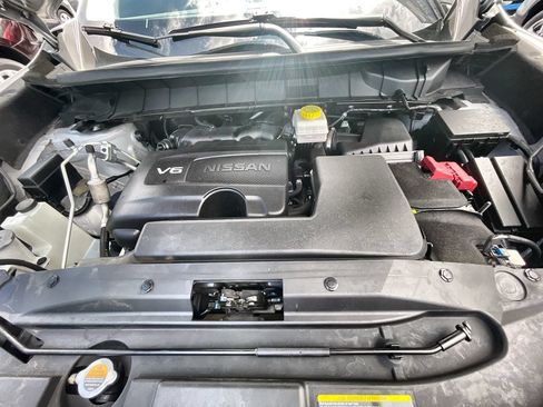 Used 2023 Nissan Pathfinder SL FWD image 29