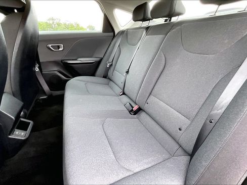 Used 2025 Kia K4 FWD image 24