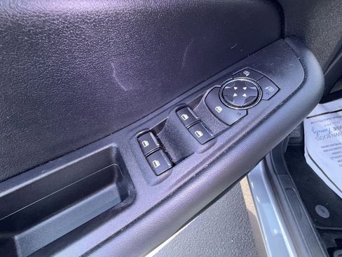 Used 2022 Ford Edge SEL w/ Convenience Package image 13