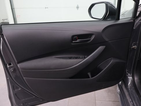 Used 2024 Toyota Corolla LE FWD image 35