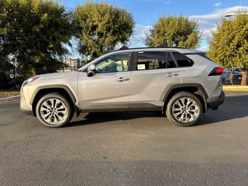 New 2025 Toyota RAV4 XLE Premium image 7