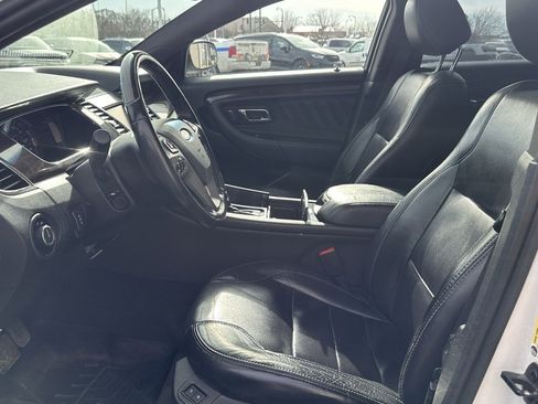 Used 2013 Ford Taurus Limited image 11