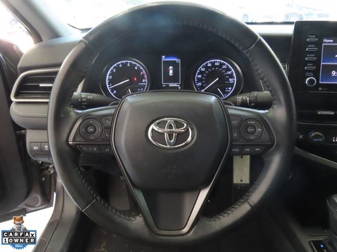 Used 2022 Toyota Camry SE FWD image 15