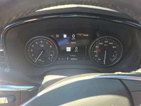 Used 2025 Cadillac XT5 Premium Luxury w/ Technology Package AWD/4WD image 17