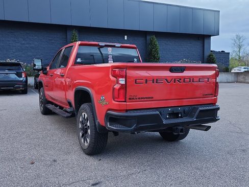 Used 2020 Chevrolet Silverado 2500 Custom w/ Custom Convenience Package image 5