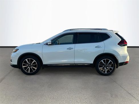 Used 2020 Nissan Rogue SL image 4