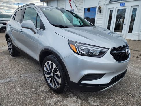 Certified 2022 Buick Encore Preferred image 3