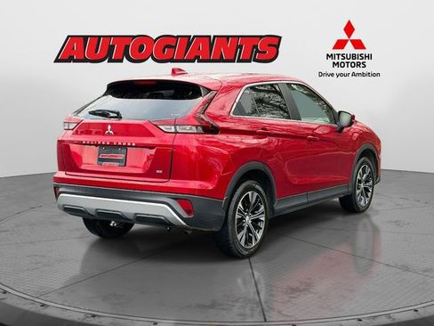 Used 2022 Mitsubishi Eclipse Cross SE image 2